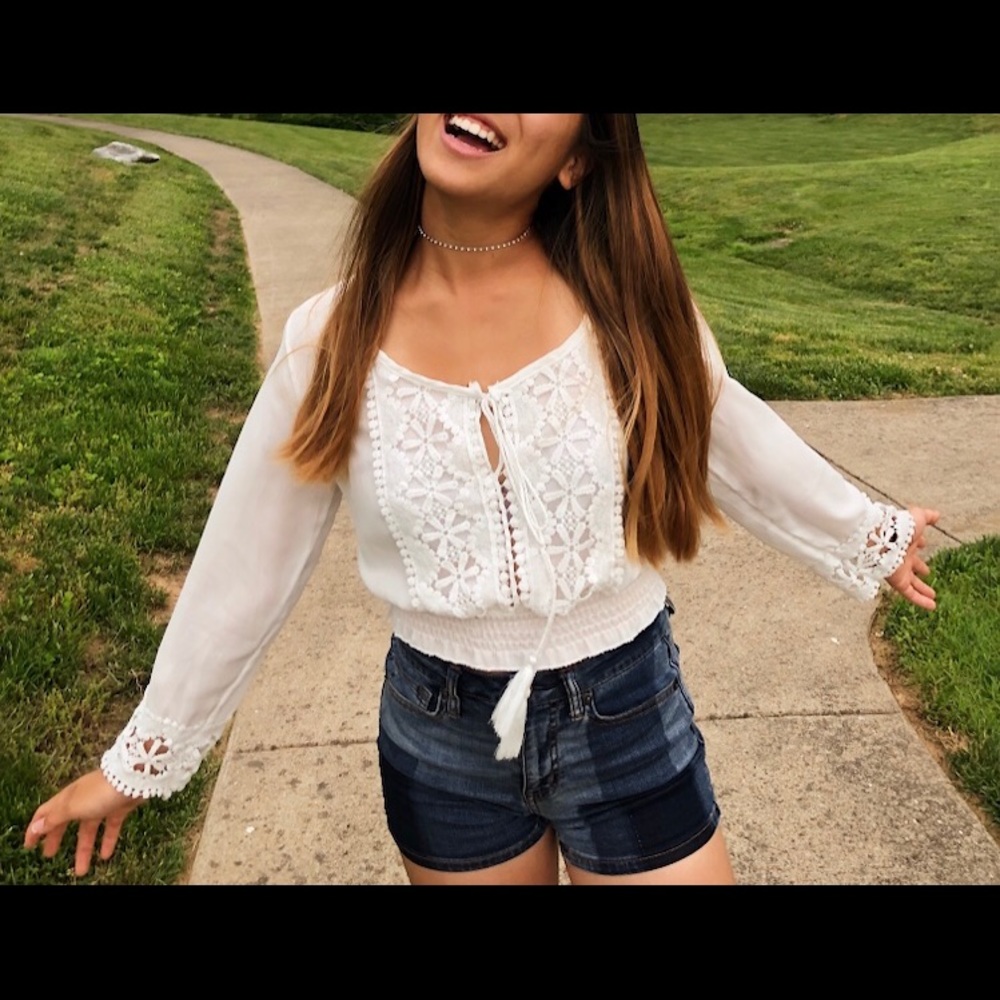 Cropped White Blouse- lace sleeves (worn once❗️)